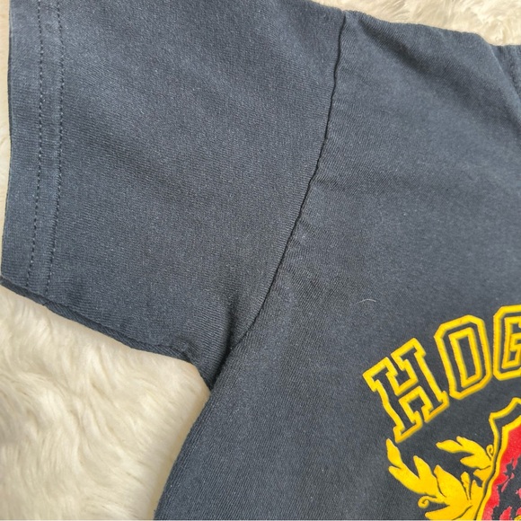 Gildan Harry Potter Howarts T-Shirt Black & Yellow Size Small - Picture 4 of 16